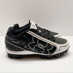 UNDER ARMOUR YOUTH 6 Football Cleats Blk/Wht